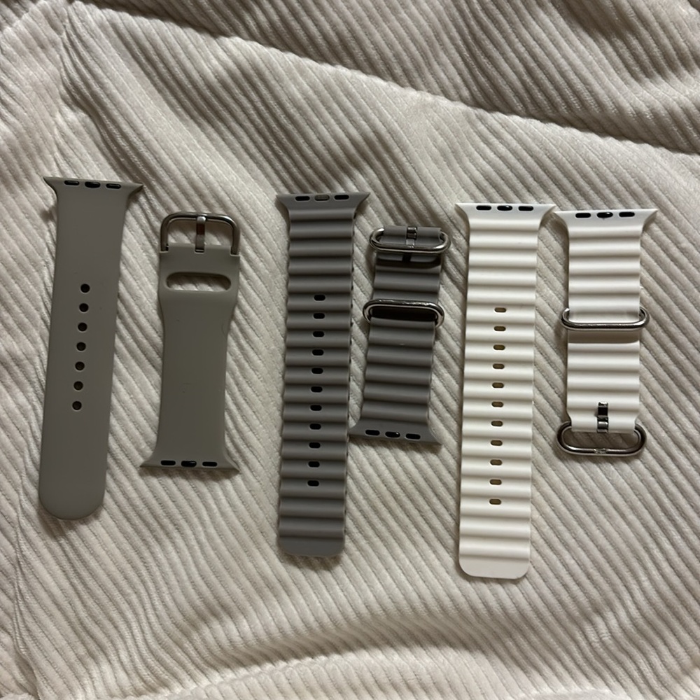 44 mm Apple Watch wrist bands brand new set of 3